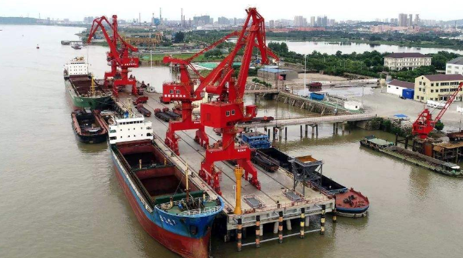 阳泉概述露天料场港口封闭问题的实行方法